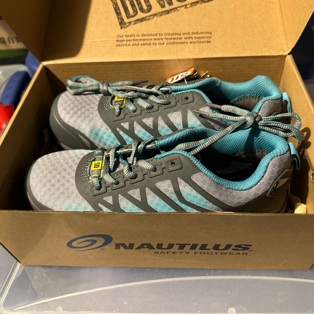 Nautilus Women's Safety Shoes - Light Blue and Black